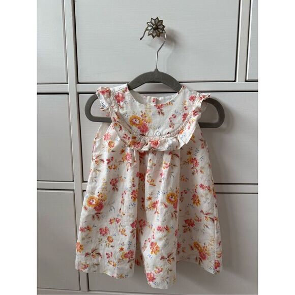 Janie and Jack 12-18 Months Baby Girl Floral Ruffle Dress in Jet Ivory Floral - Picture 4 of 8